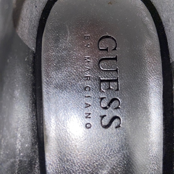 super cute guess zebra shoes - Picture 4 of 4